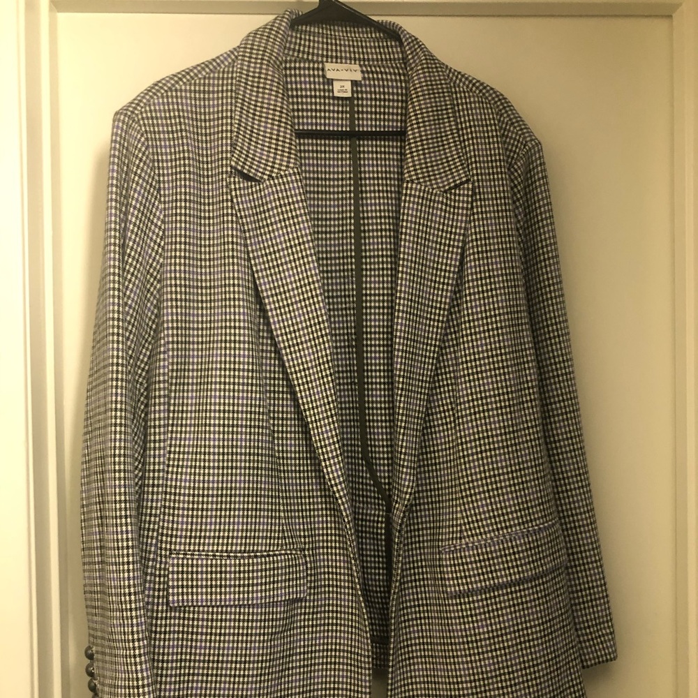 Women’s plus size tweed blazer